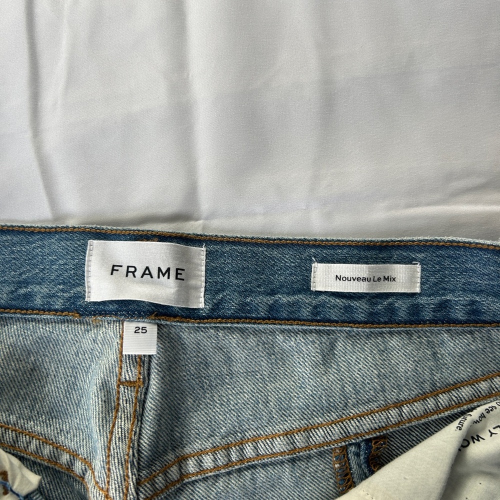 Frame Blue Jeans - Picture 4 of 8